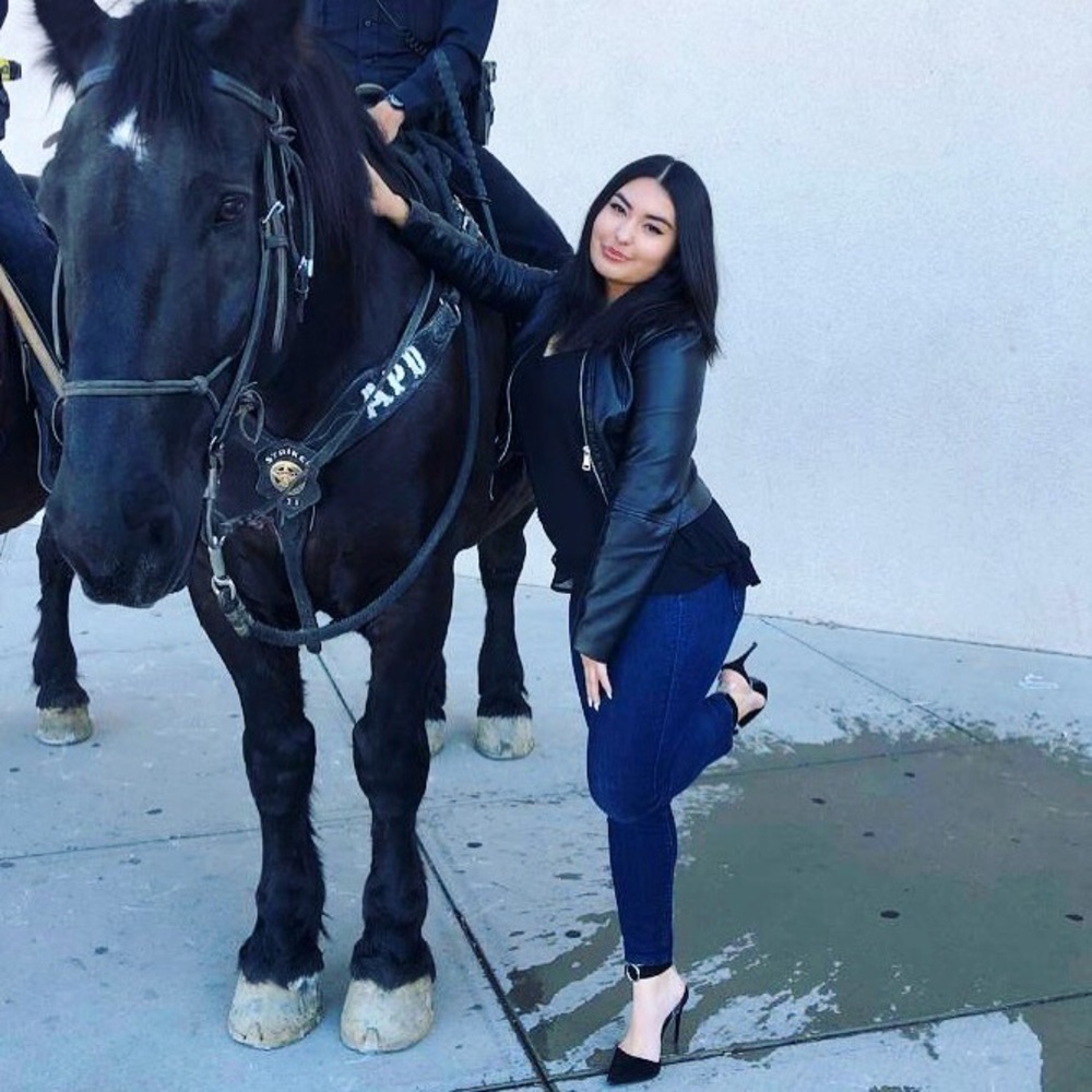 Meet your Posher, Rachel